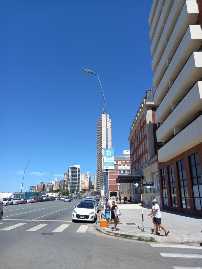 Descanso Ideal III Casino, Playa Y Shopping 마르델플라타 외부 사진